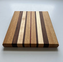 Load image into Gallery viewer, Cutting Board: 9" x 10"