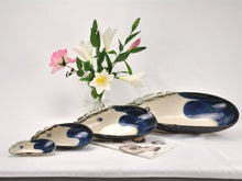 Load image into Gallery viewer, Mussel Shell Bakers (four sizes)