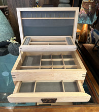 Load image into Gallery viewer, Birdseye Maple Grand Jewelry Box