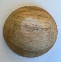 Load image into Gallery viewer, Petermans Spalted Ambrosia Maple Bowl