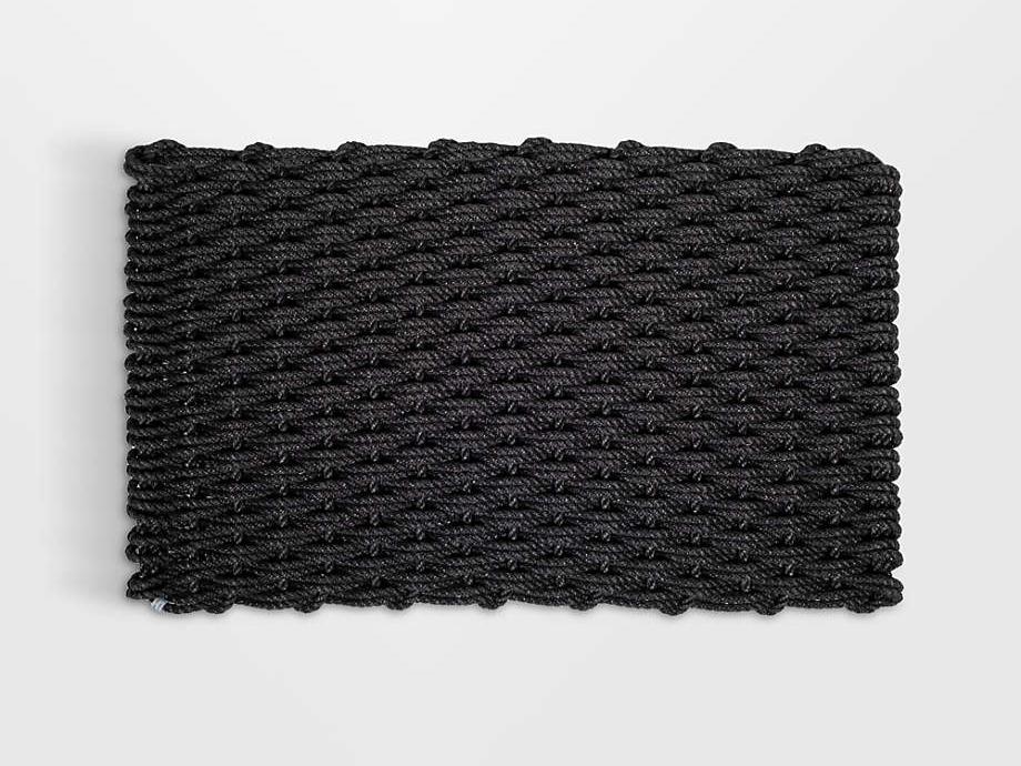 Handwoven Lobster Rope Doormat: Charcoal