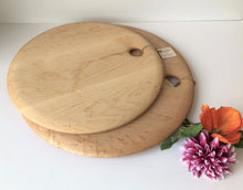 Load image into Gallery viewer, Birdseye Maple Circular Board (two sizes)